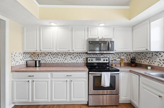 6257 Harper Circle, Mechanicsburg, OH 43044