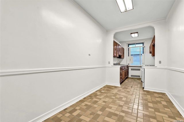 84-51 Beverly Road 2N, Kew Gardens, NY 11415