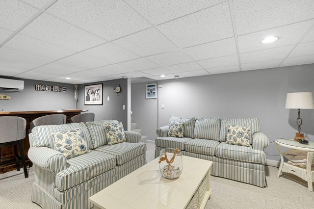 174 Lowell Road UNIT 121, Mashpee, MA 02649