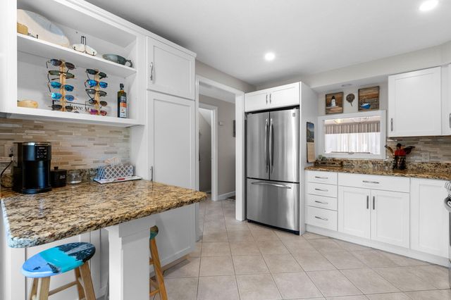 174 Lowell Road UNIT 121, Mashpee, MA 02649