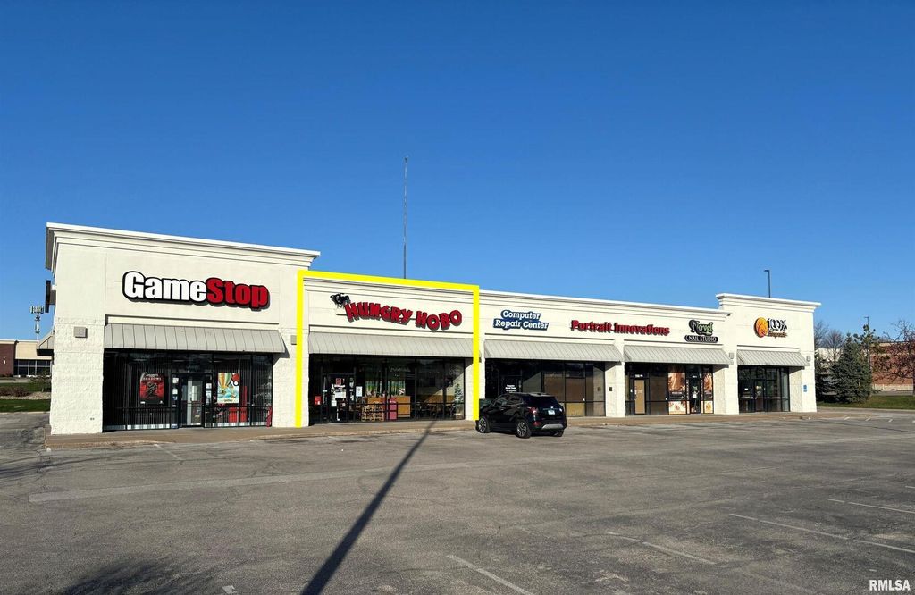 4810 ELMORE Avenue, Davenport, IA 52807