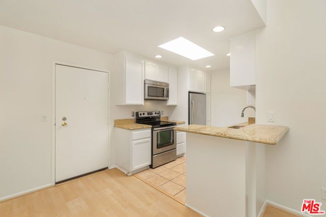 4295 Via Arbolada 312, Los Angeles, CA 90042