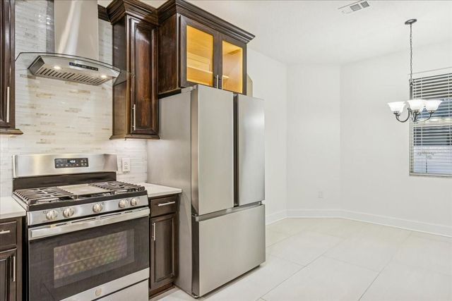 516 WALKING FERN LOOP, Deland, FL 32720