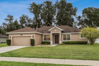 516 WALKING FERN LOOP, Deland, FL 32720