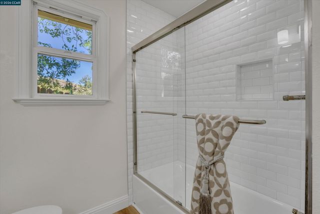 2271 Yale St, Martinez, CA 94553