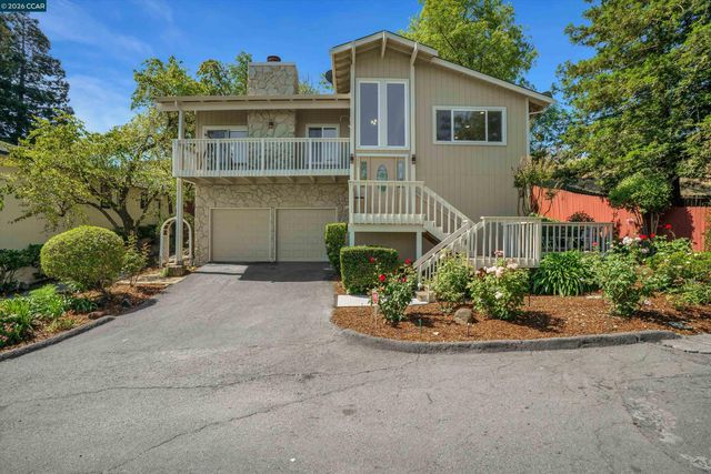 2271 Yale St, Martinez, CA 94553