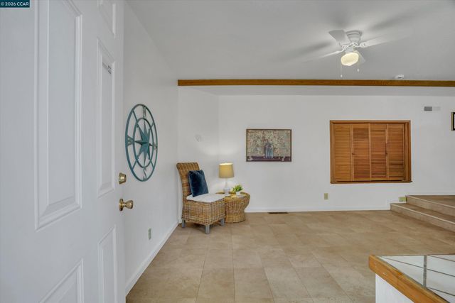 2271 Yale St, Martinez, CA 94553