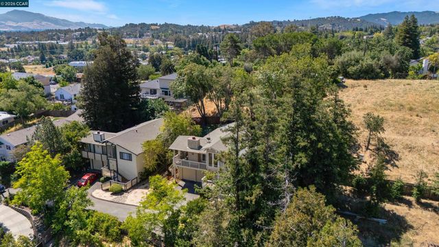 2271 Yale St, Martinez, CA 94553