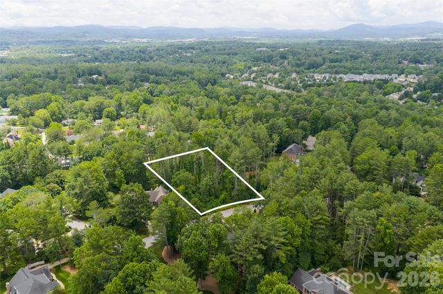 4 Dunnwoody Drive, Arden, NC 28704
