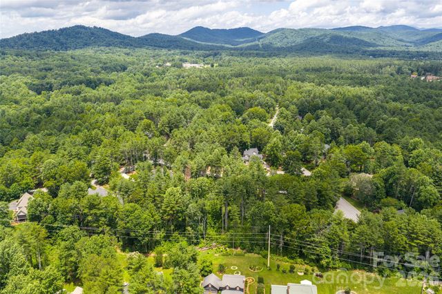 4 Dunnwoody Drive, Arden, NC 28704