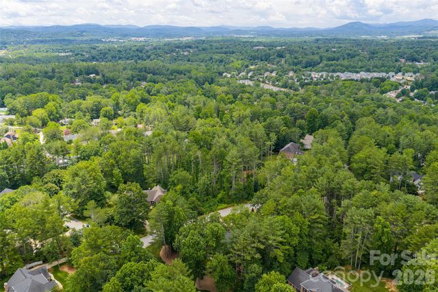 4 Dunnwoody Drive, Arden, NC 28704