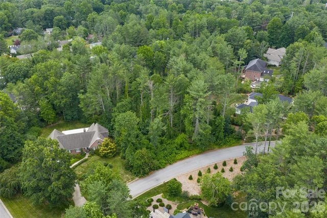 4 Dunnwoody Drive, Arden, NC 28704