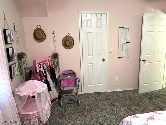 21894 Cedar Hill, Howe, OK 74940