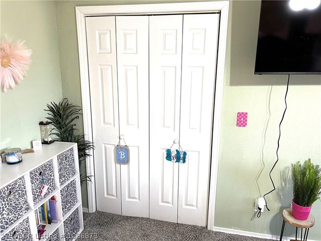 21894 Cedar Hill, Howe, OK 74940