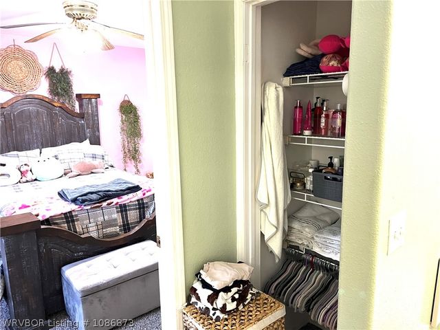 21894 Cedar Hill, Howe, OK 74940