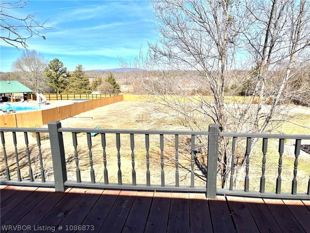 21894 Cedar Hill, Howe, OK 74940