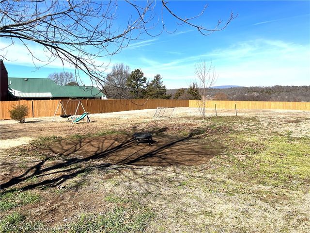 21894 Cedar Hill, Howe, OK 74940