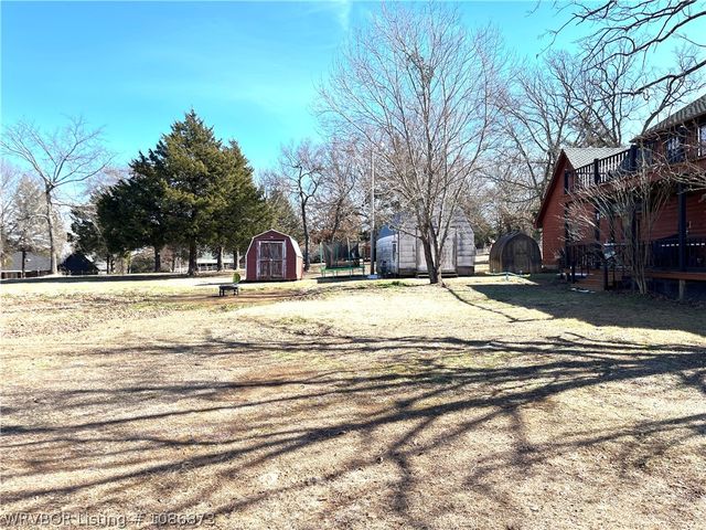 21894 Cedar Hill, Howe, OK 74940