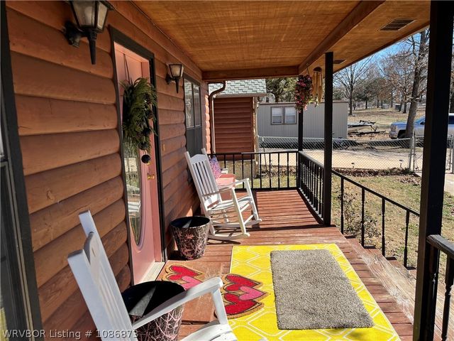 21894 Cedar Hill, Howe, OK 74940