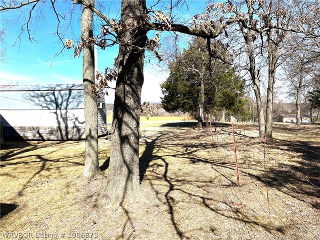 21894 Cedar Hill, Howe, OK 74940