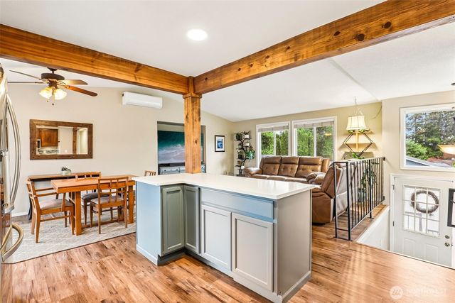 14905 NE 47th Street, Vancouver, WA 98682