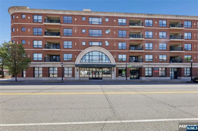 1 Orient Way 204, Rutherford, NJ 07070