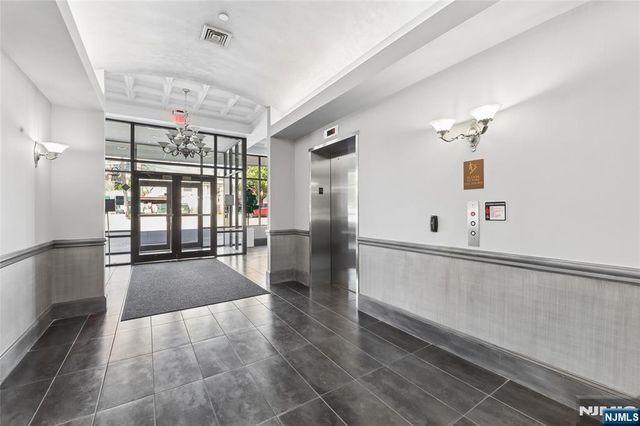 1 Orient Way 204, Rutherford, NJ 07070