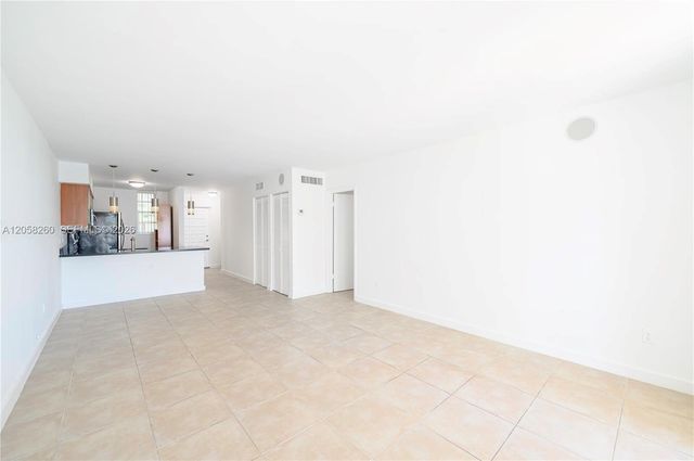 750 NE 64th St B404, Miami, FL 33138