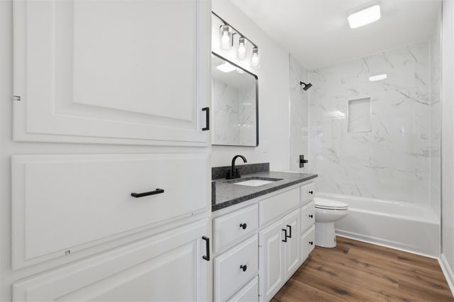 248 Parkhaven Drive, Woodway, TX 76712