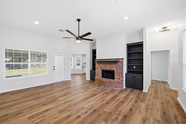 248 Parkhaven Drive, Woodway, TX 76712