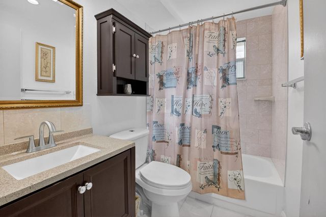 61 Brittany B 61, Delray Beach, FL 33446