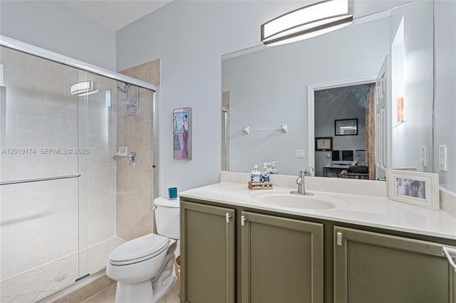 9133 SW 227th St 5, Cutler Bay, FL 33190