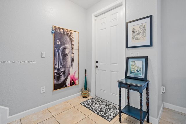 9133 SW 227th St 5, Cutler Bay, FL 33190