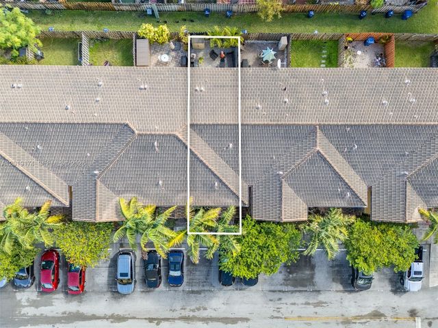 9133 SW 227th St 5, Cutler Bay, FL 33190