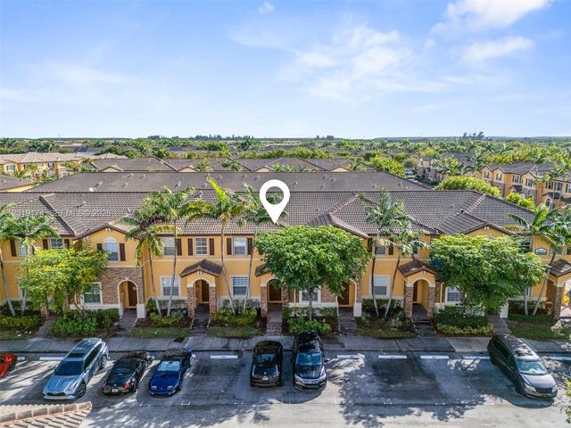 9133 SW 227th St 5, Cutler Bay, FL 33190