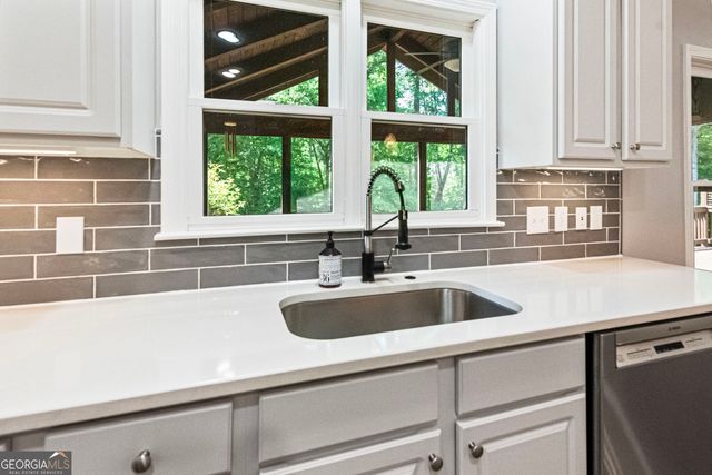 780 River Cliff Court, Suwanee, GA 30024