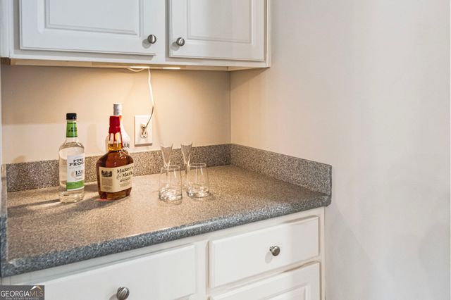 780 River Cliff Court, Suwanee, GA 30024