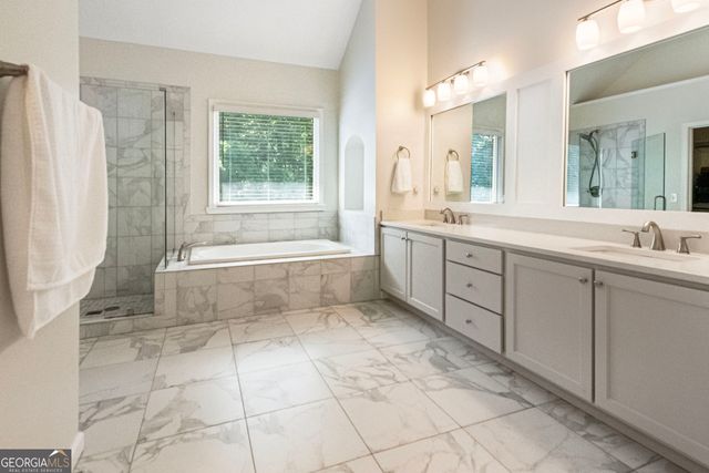 780 River Cliff Court, Suwanee, GA 30024