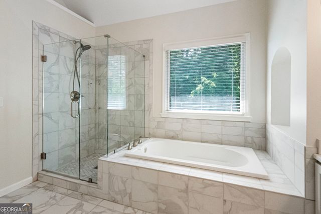 780 River Cliff Court, Suwanee, GA 30024