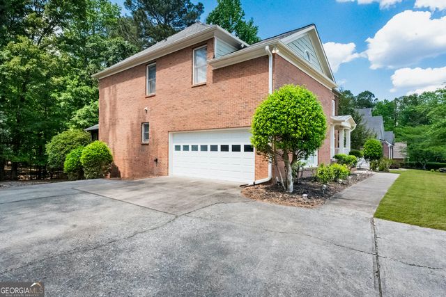 780 River Cliff Court, Suwanee, GA 30024