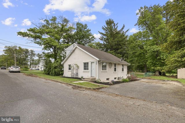 320 ODONNELLS LN, Cinnaminson, NJ 08077