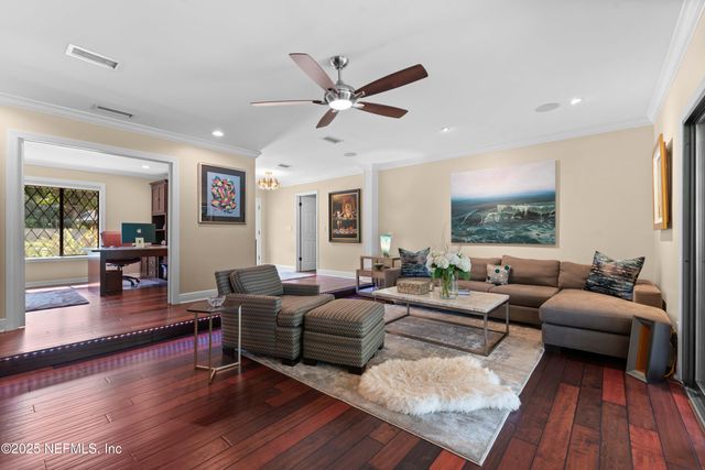 8034 GREEN GLADE Road, Jacksonville, FL 32256