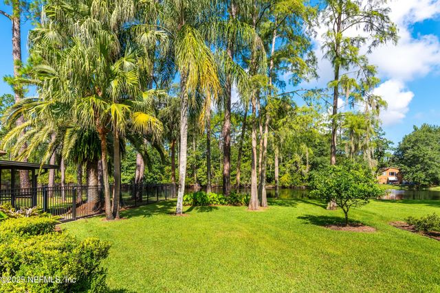 8034 GREEN GLADE Road, Jacksonville, FL 32256