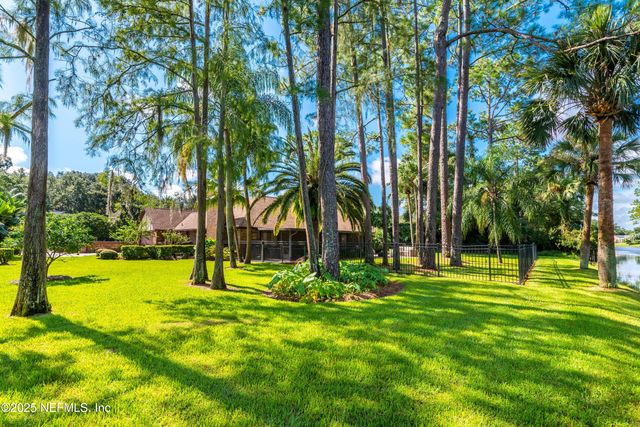 8034 GREEN GLADE Road, Jacksonville, FL 32256