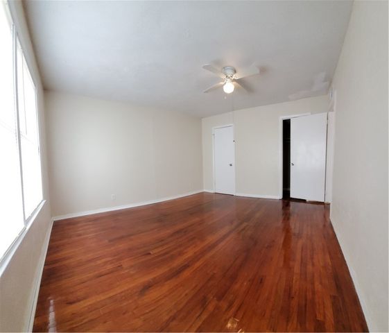 722 Collingswood Dr, Corpus Christi, TX 78412