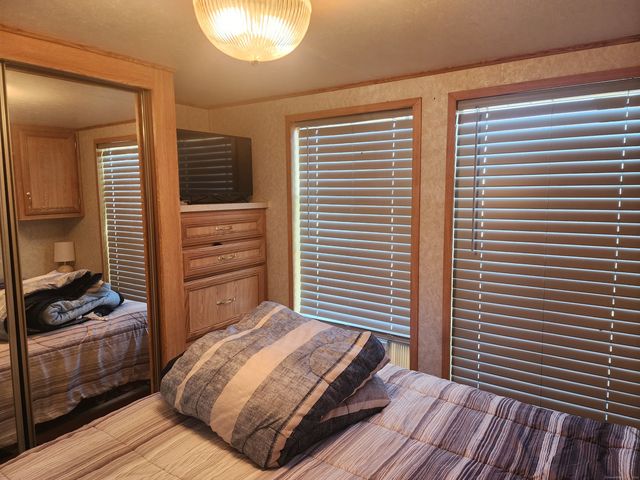 42 Pierce Road, Preston, CT 06365