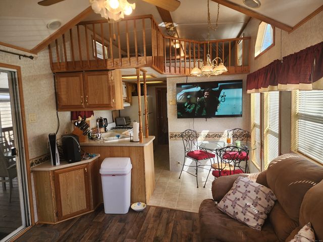 42 Pierce Road, Preston, CT 06365