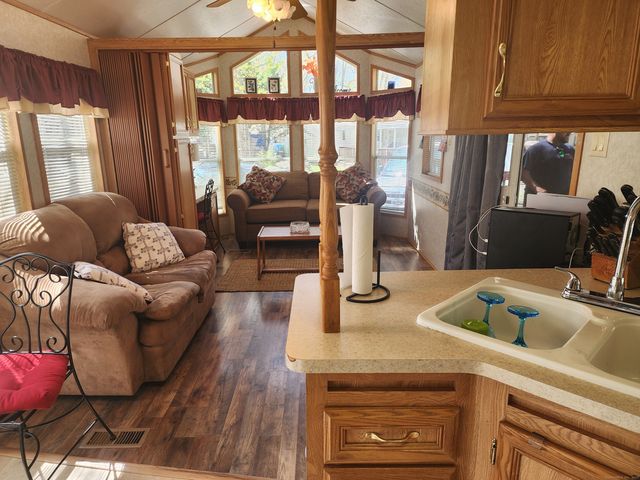 42 Pierce Road, Preston, CT 06365