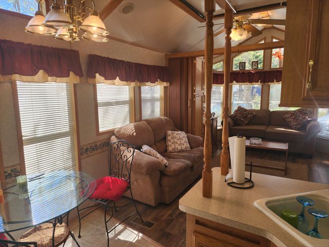 42 Pierce Road, Preston, CT 06365