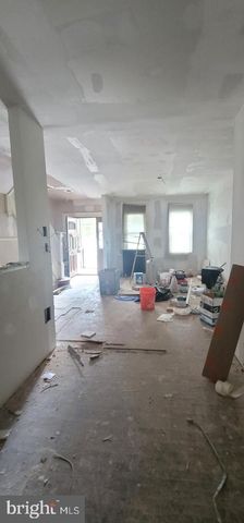4041 FAIRFAX RD, Baltimore, MD 21216